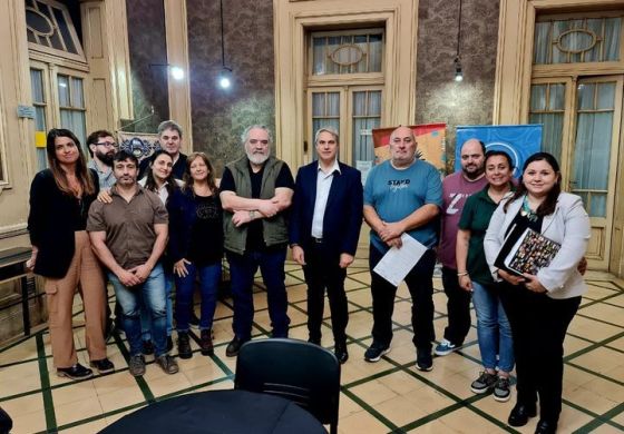 Tiempo de paritarias: otra comuna peronista acordó un aumento salarial con los gremios