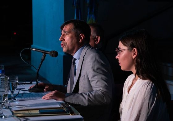 Flexas fue a la Legislatura a pedir por un proyecto con tres décadas de demora
