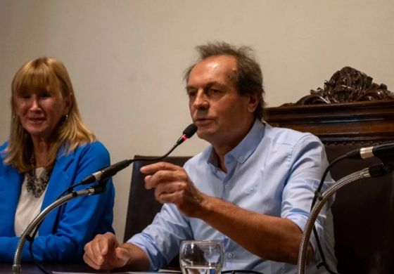 Stadnik le pone picante a la campaña: "La oposición es especialista en criticar, pero no escucho propuestas"