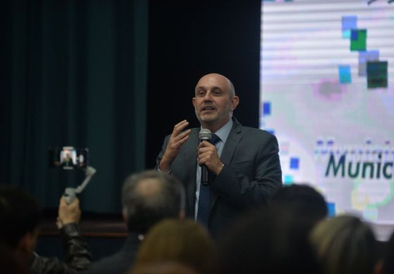 Alexis Guerrera: "Si consensuamos con la oposición, ¿Cómo no lo vamos a hacer con los propios?"