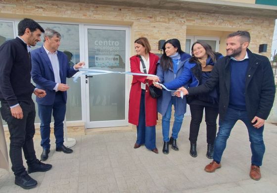 Campaña en marcha: Pugnaloni sumó a Videla a la inauguración del Centro Oncológico