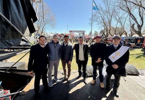 Britos defendió la tasa rural ante las organizaciones del campo y cuestionó una medida de la PBA