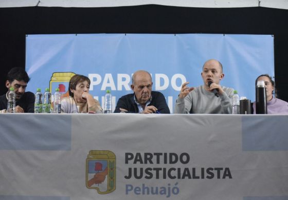 Avelino Zurro: &ldquo;En la oposición hay muchos que no pueden explicar lo que vienen defendiendo"