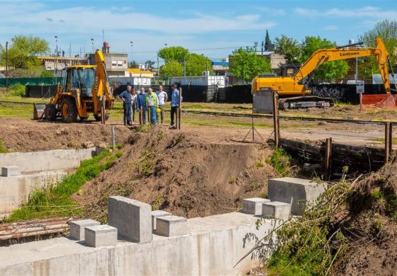"Angustia y desesperación": Petrecca habló sobre la reactivación de la obra que tiene partida la ciudad en dos