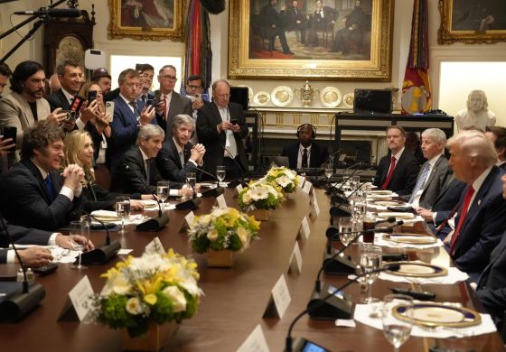 Trump se metió en la política argentina y desde la Cuarta fulminaron a Milei
