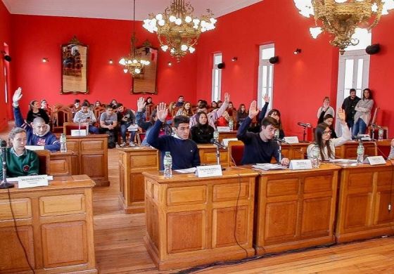  Choque entre Somos y Fuerza Patria por el Concejo Deliberante Estudiantil