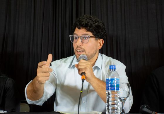 Mittelbach dio un crudo panorama de la situación económica, pero aseguró que los trabajadores "no serán variable de ajuste"