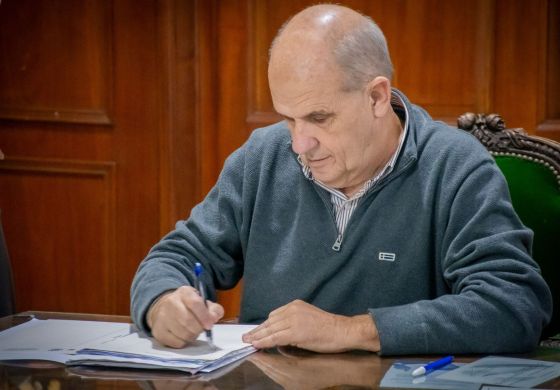  Zurro puso el gancho y abrió paso a un colegio profesional: los detalles