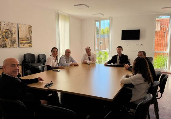 Alertado por la demanda sanitaria, Ferraris reunió a la cúpula del Hospital local