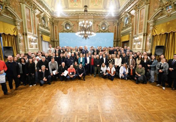 La Cuarta peronista y radical dieron el presente en La Plata contra las políticas de salud de Milei