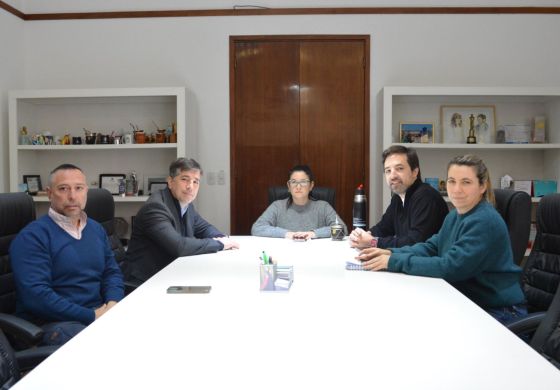 Flexas llevó las demandas de salud de Viamonte a un ministro de Kicillof