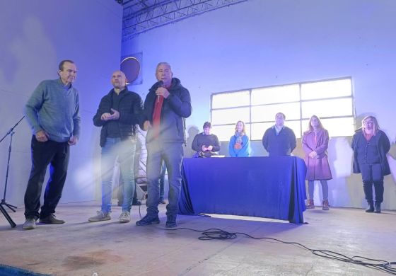 En su nuevo rol de senador, Lago llevó a Alberti un programa impulsado por la vicegobernadora Magario