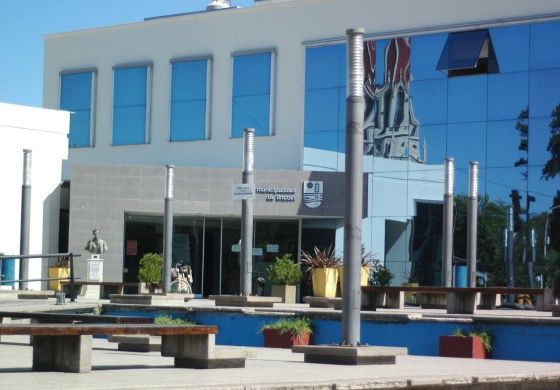 Movimientos y reordenamiento interno en los gabinetes de la Cuarta