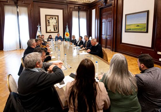 Barenghi firmó un convenio con Kicillof por créditos para los emprendedores de Bragado