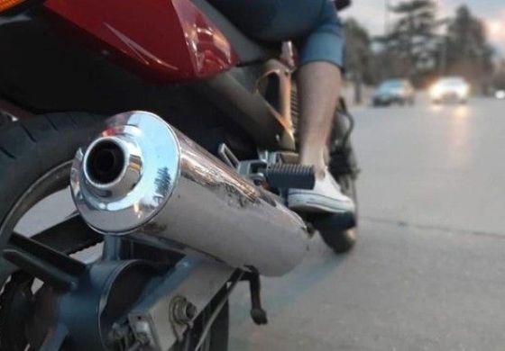 "Hay una permanente provocación": funcionario radical en guerra contra los motoqueros ruidosos