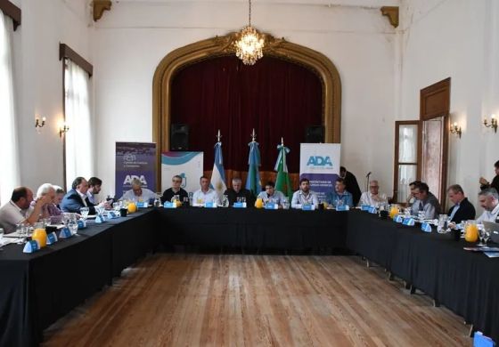 El fin de semana empieza ATR: Habrá cumbre de intendentes en la Cuarta