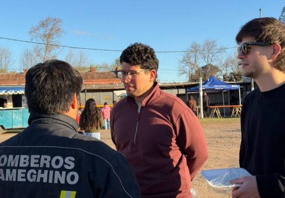  Mittelbach congeló su sueldo y firmó un aumento para los municipales